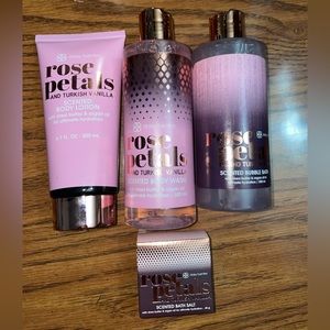 4PC Bath and Body Set